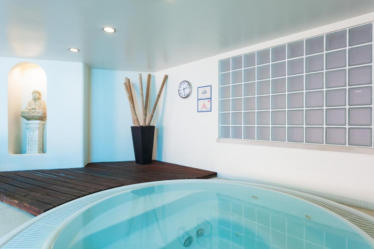 Aum Praia Da Luz Resort Apartment Exteriör bild