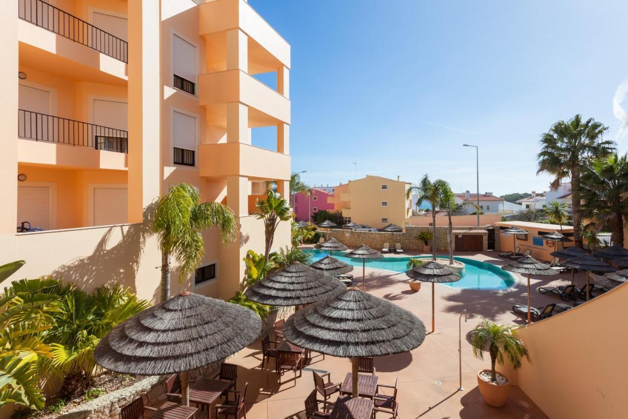 Aum Praia Da Luz Resort Apartment Exteriör bild